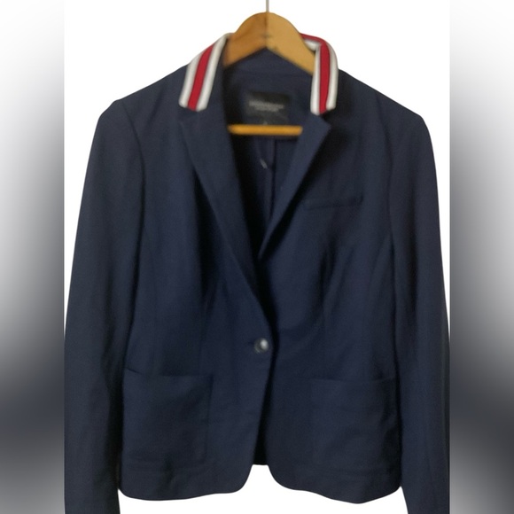 Banana Republica Dark Blue Blazer with Red and White Trim - Picture 3 of 12